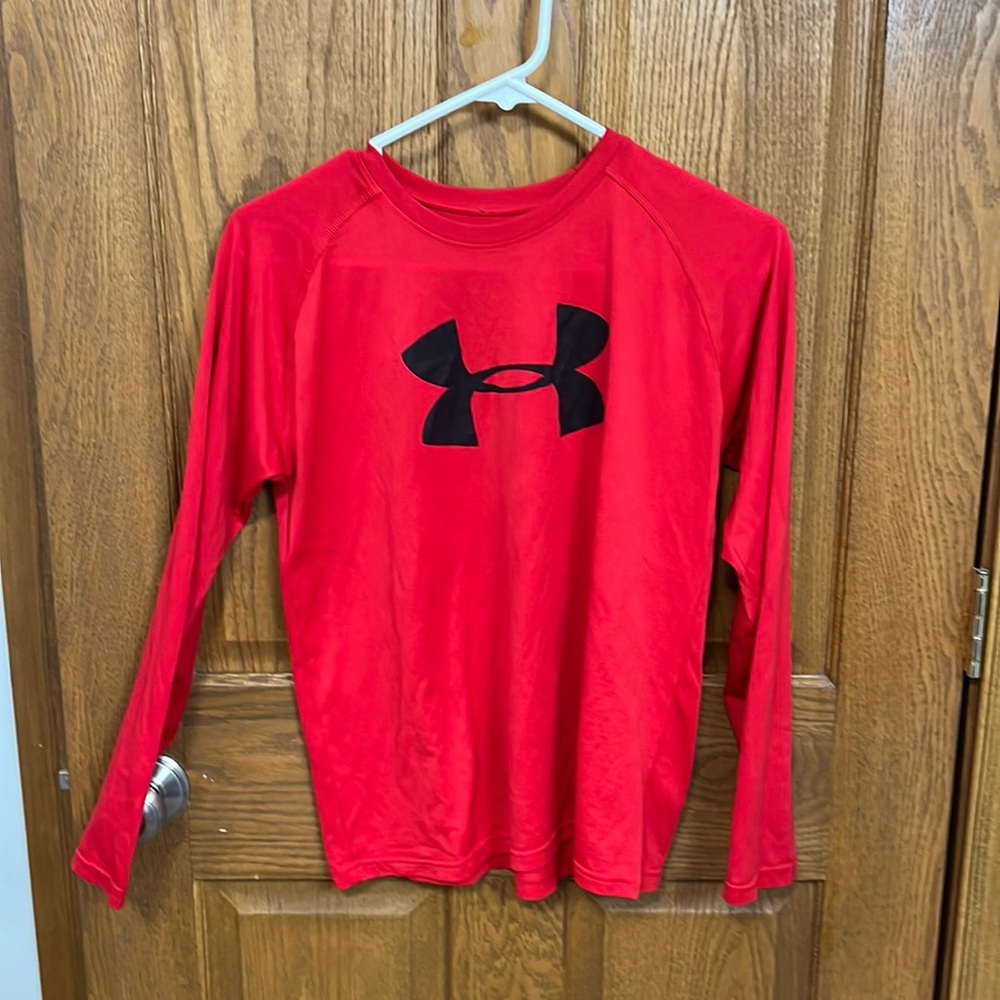 Youth large long sleeve top